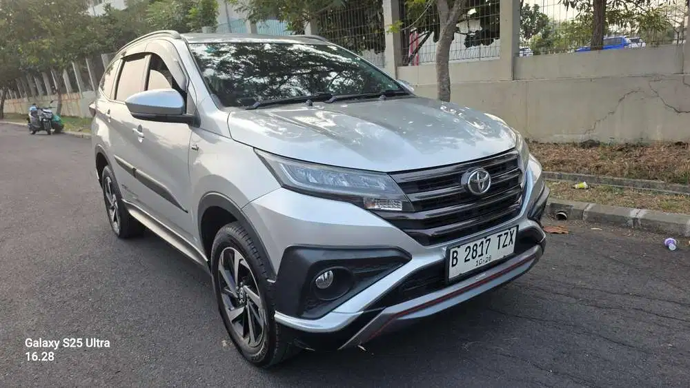 Toyota Rush 2018 Bensin