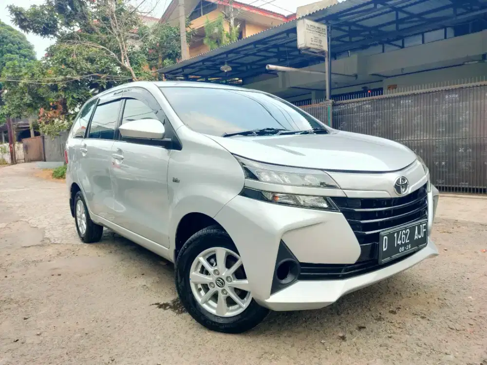 TOYOTA AVANZA E 1.3 MANUAL 2021 SUDAH UPGRADE G WARNA SILVER