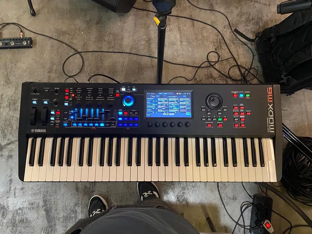 Keyboard Yamaha Modx M6