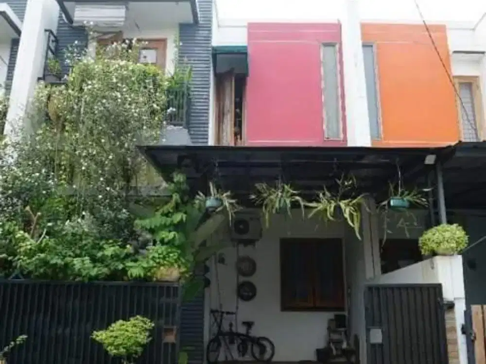 Rumah 2 Lantai di Perumahan Sapta Pesona, Jatiasih, Bekasi