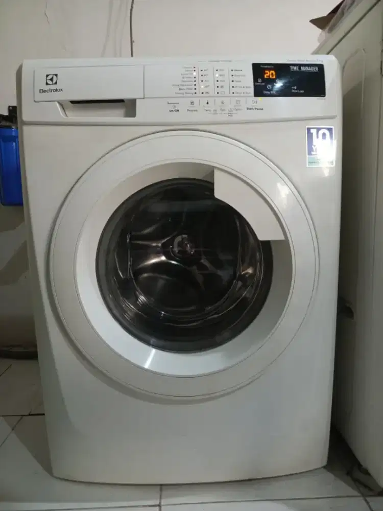 Dijual Mesin Cuci Electrolux