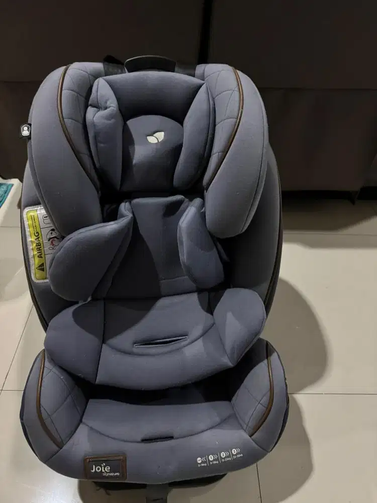 Baby Joie Car seat signature