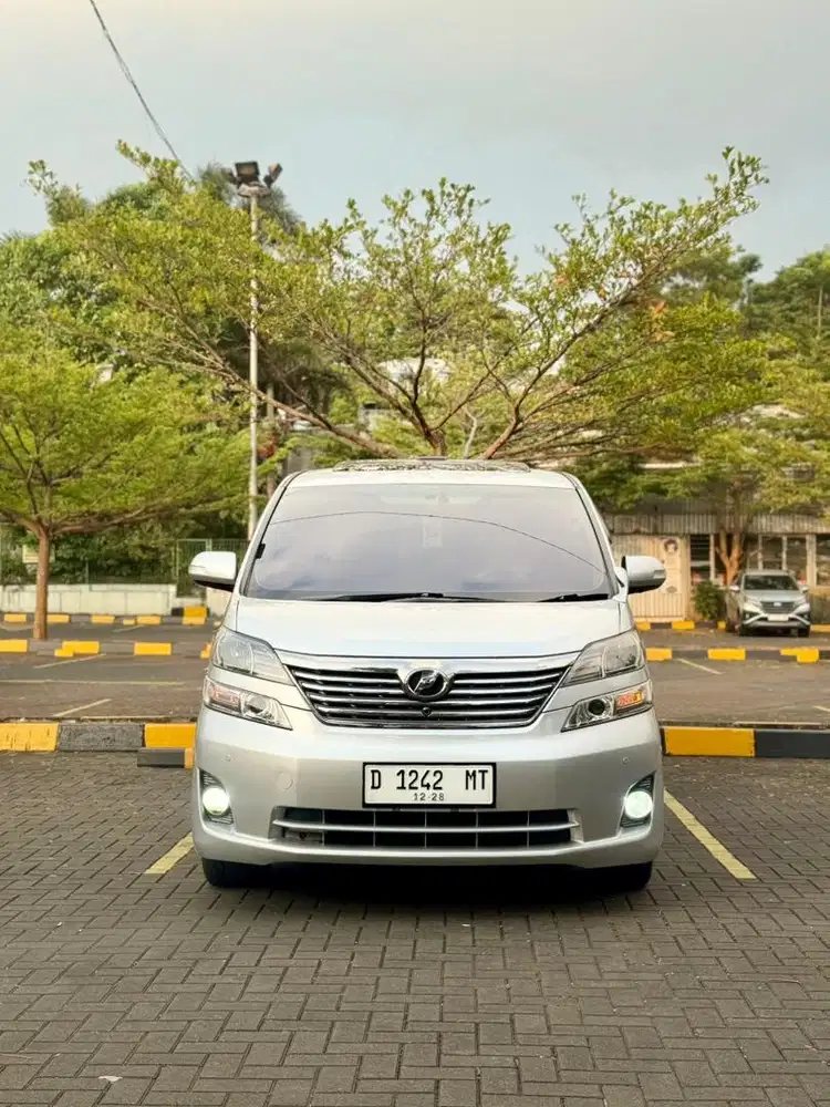 Toyota Vellfire 2.4 V Premium Sound 2008