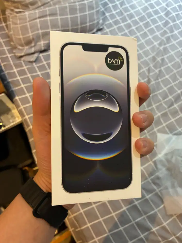 Apple Iphone 16e Black 128gb IBOX resmi segel BNIB New
