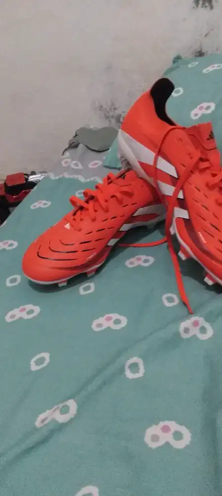 Sepatu bola adidas predator club 1 Original