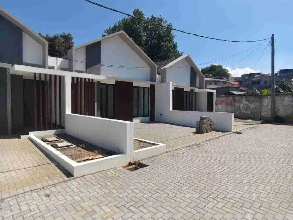 YANG CARI RUMAH BARU 1 LANTAI PONDOK HIJAU CULDESAC COCOK BUAT ORANG TUA NYAMAN HANYA 4 UNIT
