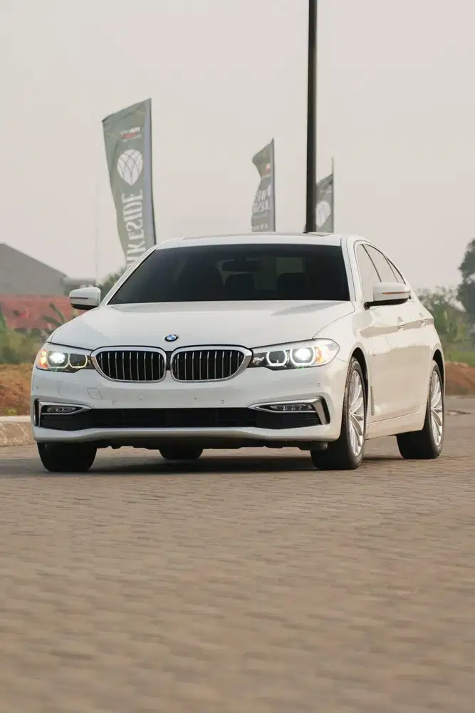 BMW 530i Luxury 2017 G30