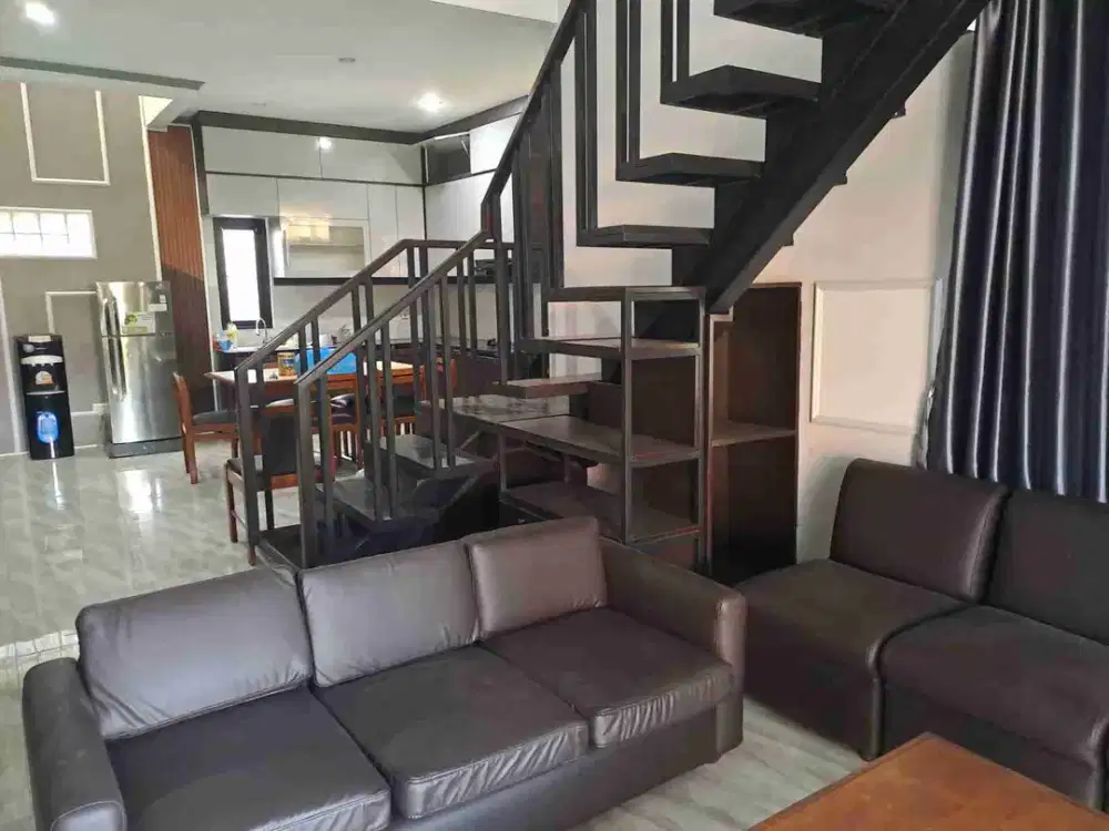 Sewa Rumah Bagus plus Furnish di Turangga dekat Buah batu