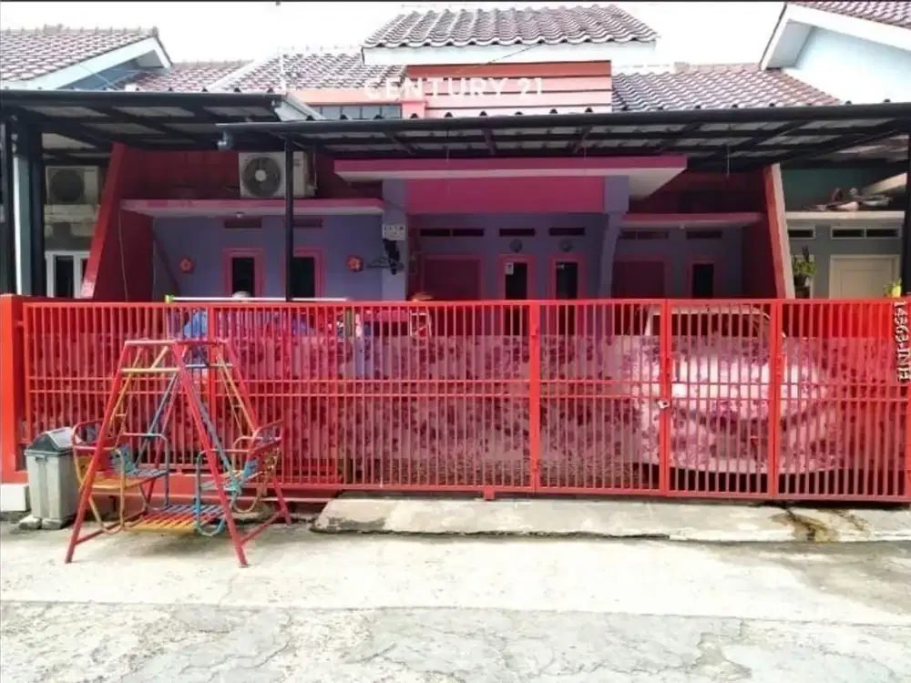 Rumah Satu Lantai Lokasi Strategis Dekat Pintu Tol Kukusan Depok