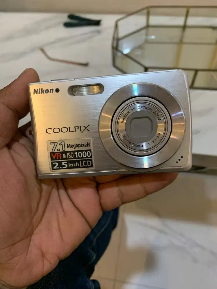 Kamera Digicam Nikon