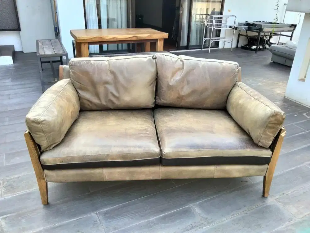Sofa KULIT ASLI 2 seater