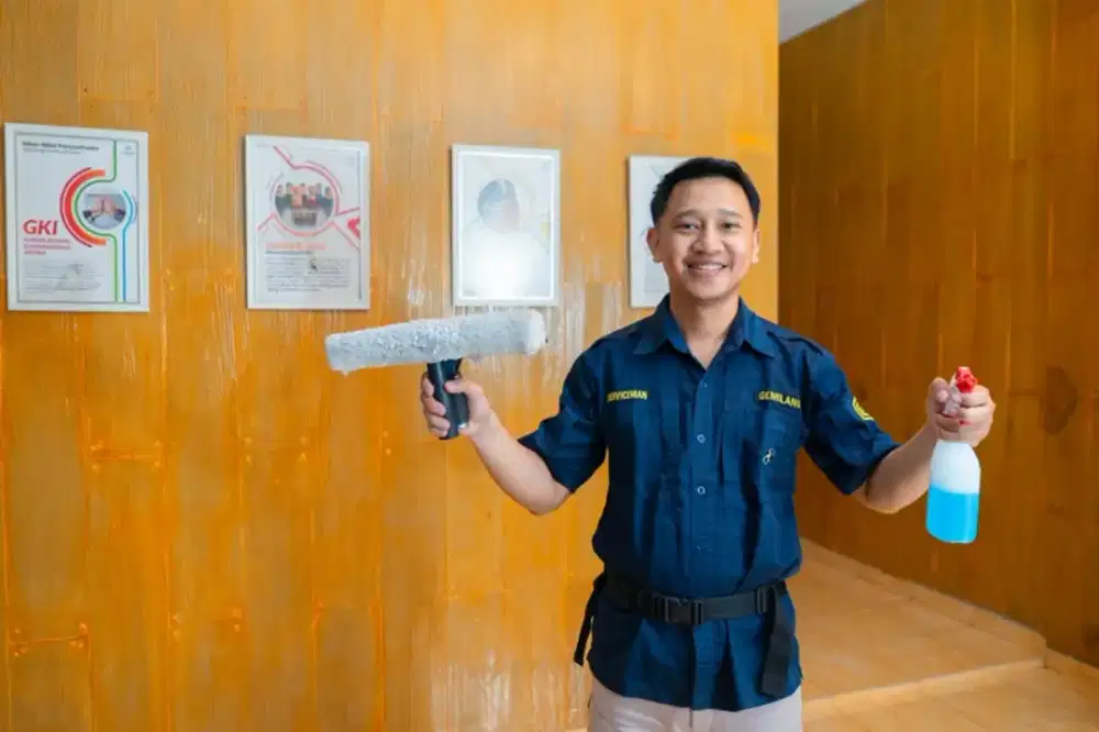 Loker OB/Cleaning Service