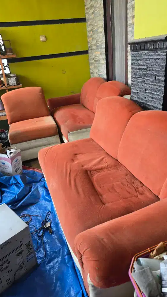 Sofa plus tape kompo