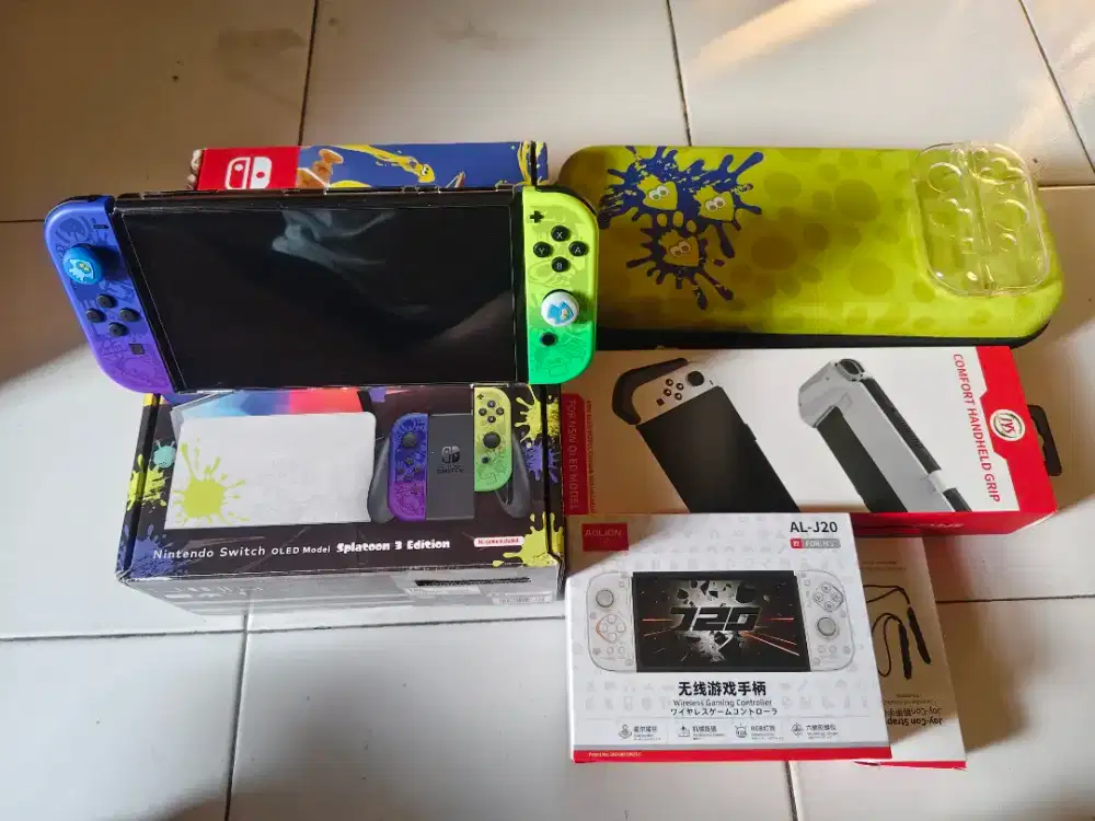 Nitendo switch oled spalton edition