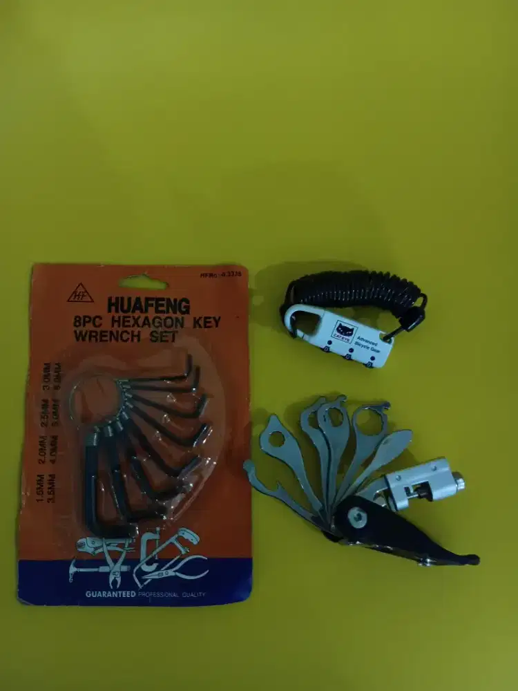 Kunci pas sepeda dan gembok sepeda