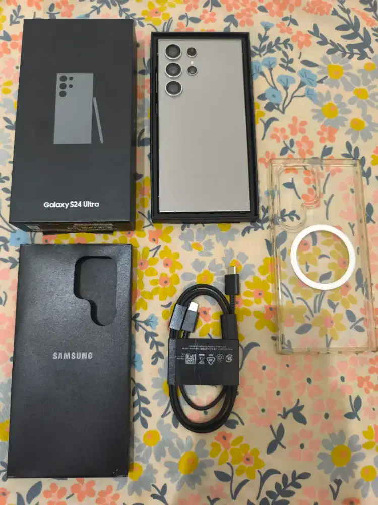 Samsung S24 Ultra 12/512GB Resmi SEIN Fullset original