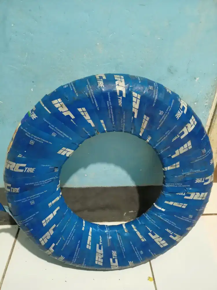 Ban Motor IRC 350-8 New ( Vespa Lama )
