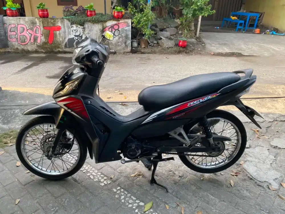 Honda Revo THN 2014 plat AB sleman