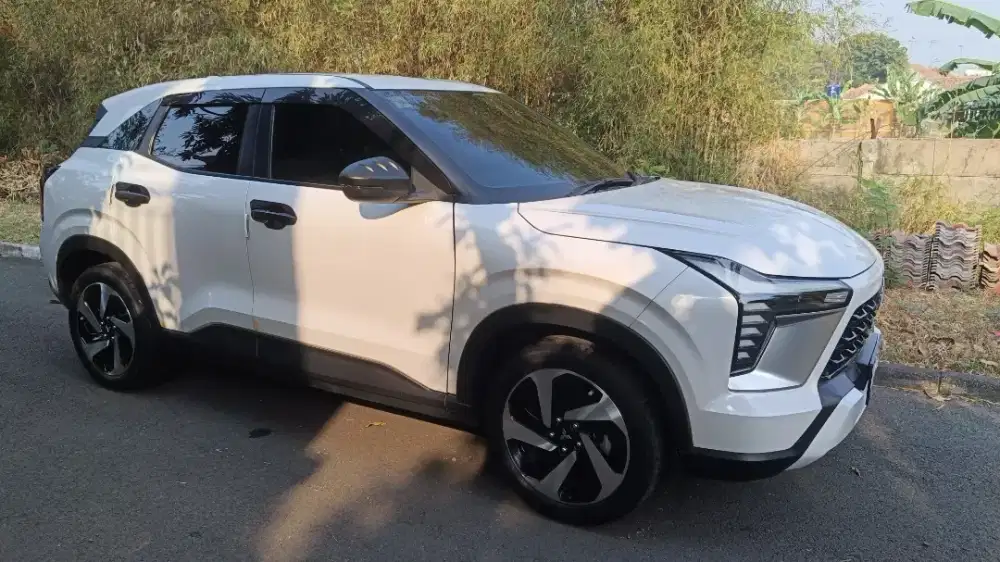 Mitsubishi XForce 2024 Ultimate AT White Putih