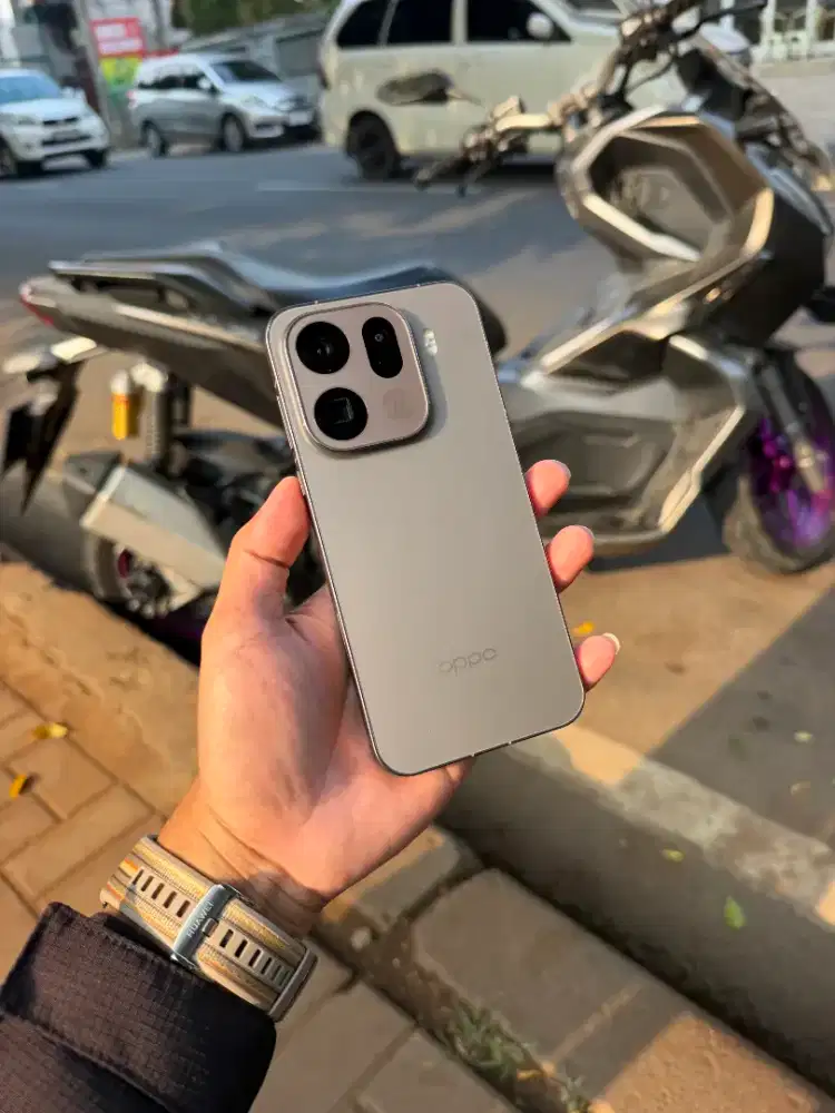 Oppo find x9 pro 16/512gb fullset mulus