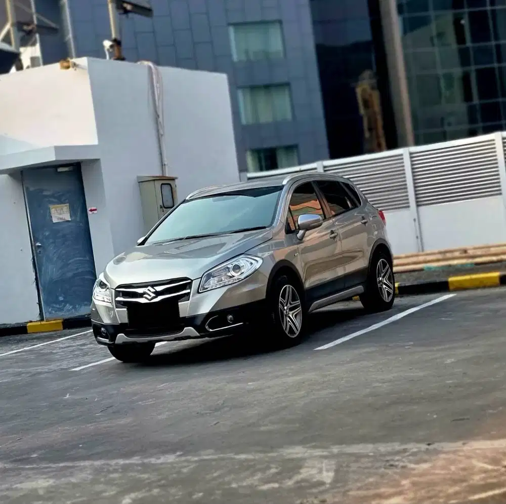 ‼️ LOW KM ‼️ Suzuki Scross SX4 AT 2017 / 2018
