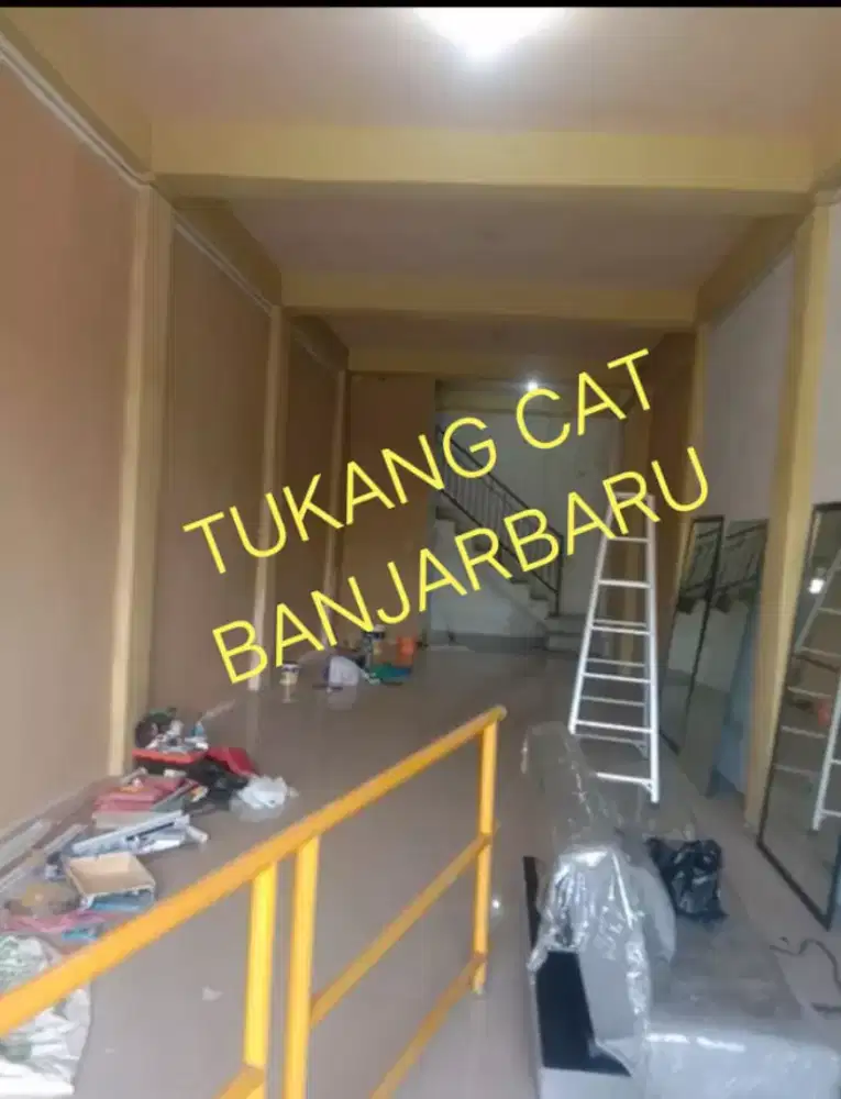PengeCaTan U1un tuKang Cat Bjb sekitarnyA