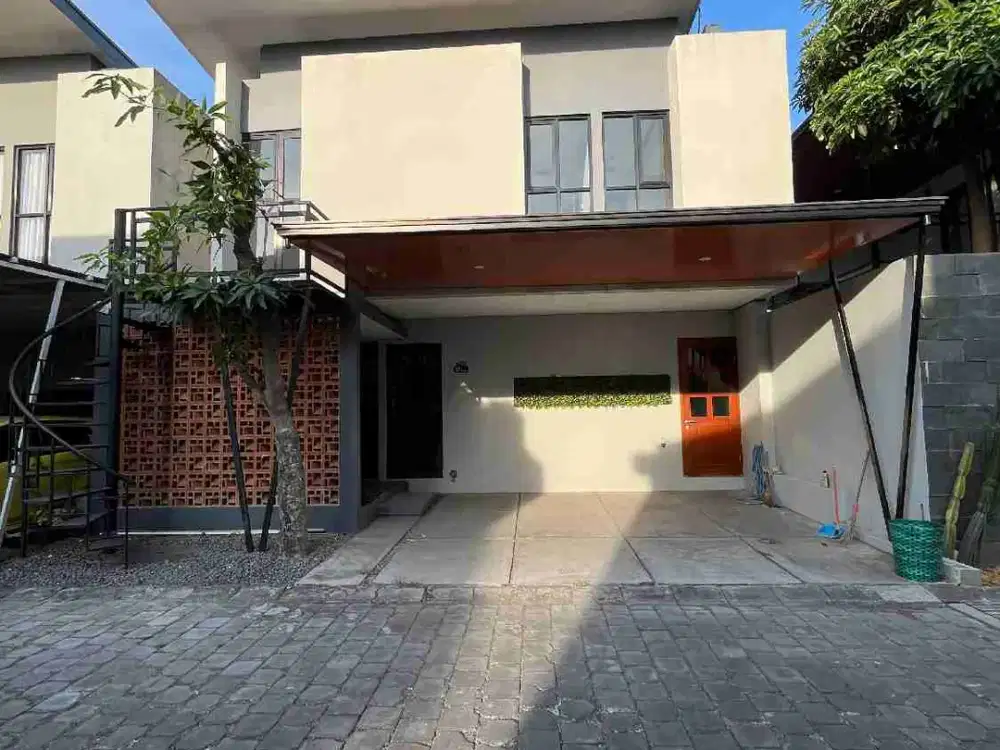 Dijual rumah cluster colomadu dekat hotel alana