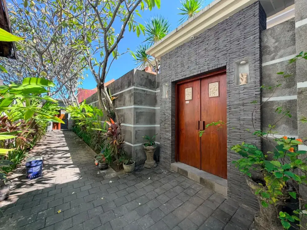 VILLA MODERN DI PUSAT KERAMAIAN PETITENGET, SEMINYAK - Real Estate in Bali