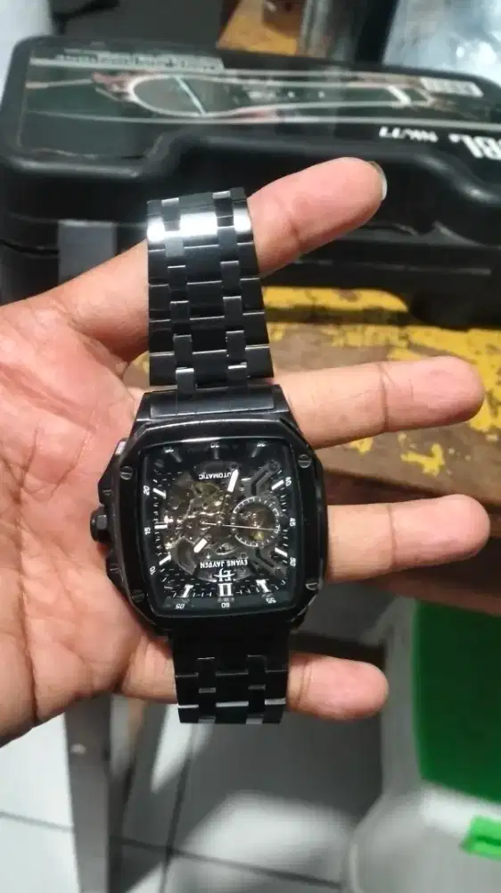Jam tangan pria Evans Jaydan
