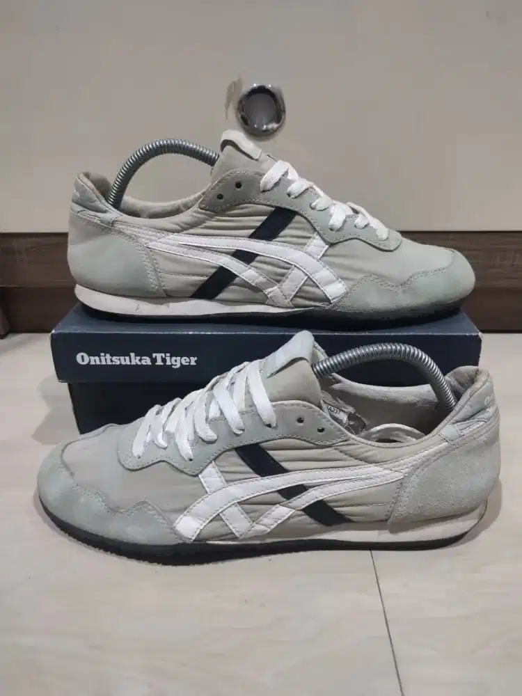 Sepatu onitsuka Tiger size 42.5