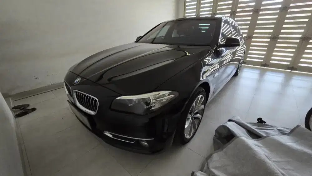 BMW 520i F10 Luxury 2.0AT Bensin Tahun 2016