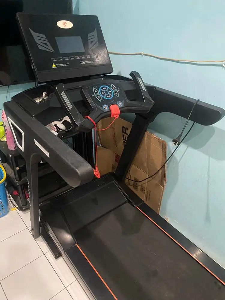 Treadmill bekas rasa baru