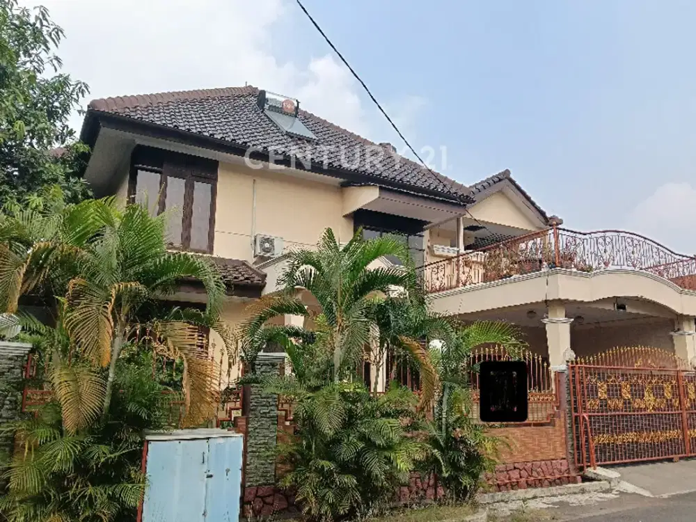 Rumah Cantik Dan Besar, Komplek Duren Sawit, Jakarta Timur S9760
