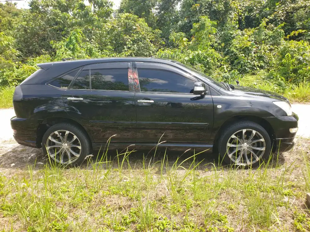Toyota Harrier 2008