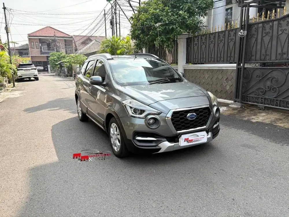 Datsun Cross 1.2 CVT 2018 Abu-Abu