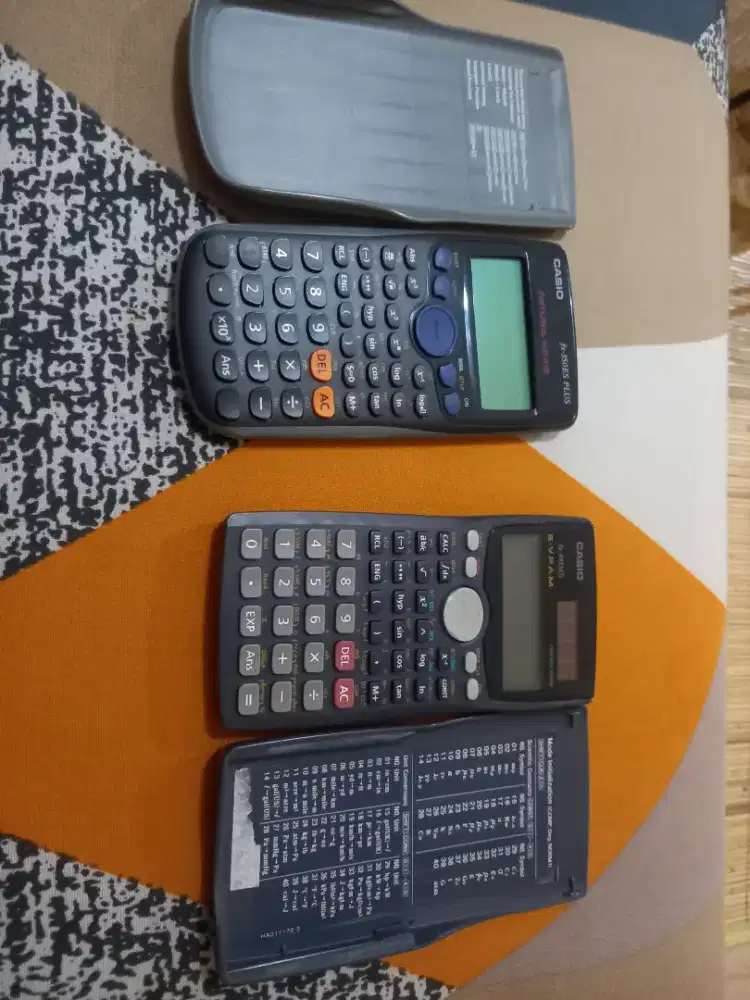 Kalkulator merek Casio fx-350ES PLUS dan Casio fx-991MS