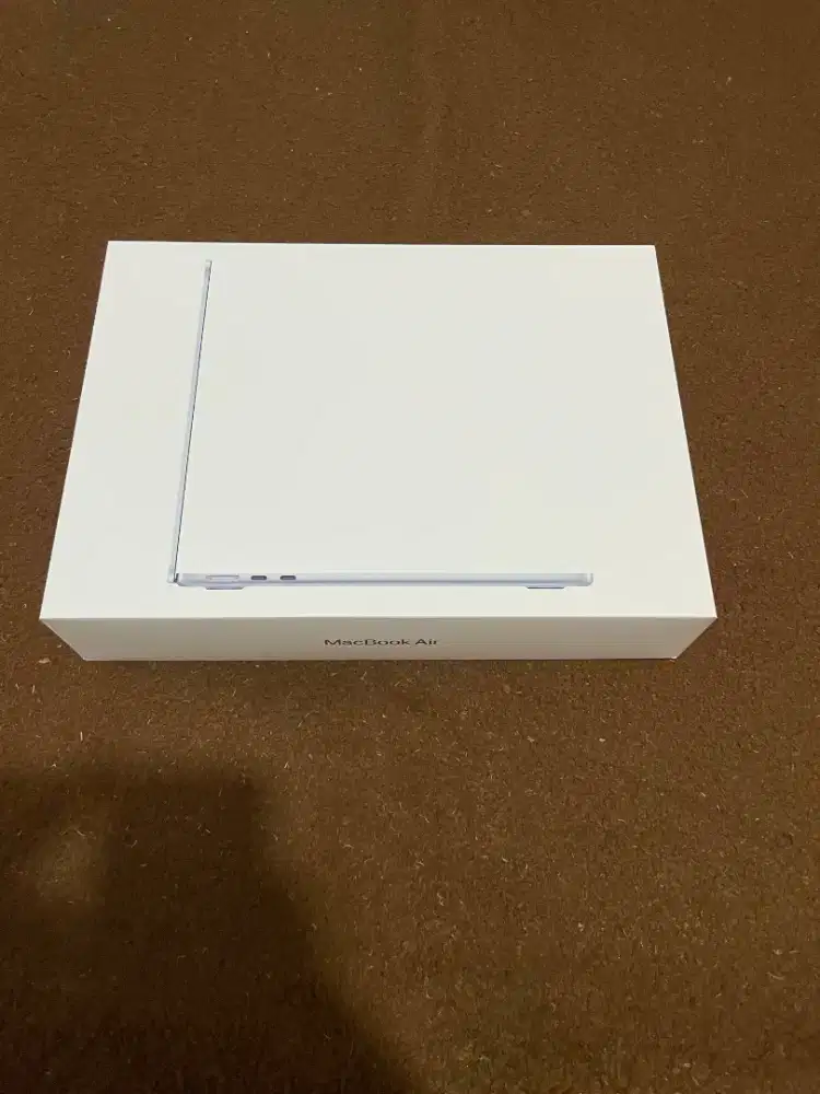 New Macbook Air M5 13inch 16/512 Sky Blue