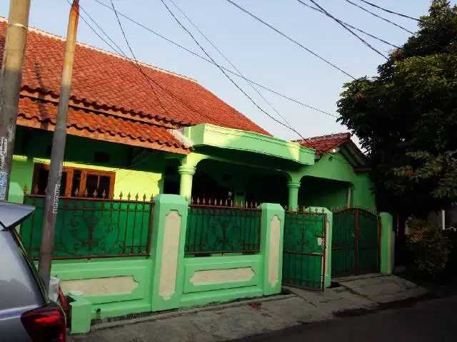RUMAH SIAP HUNI DI KAWASAN RAMAI PENDUDUK PURWAKARTA