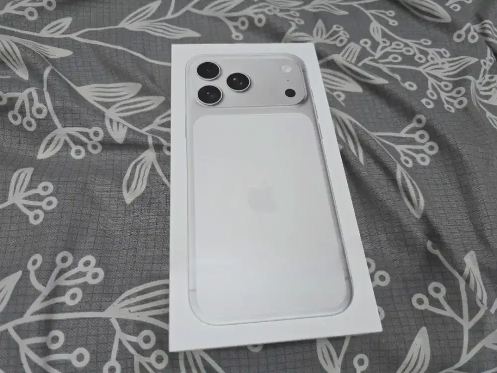 iPhone 17 Pro Max Silver 256gb
