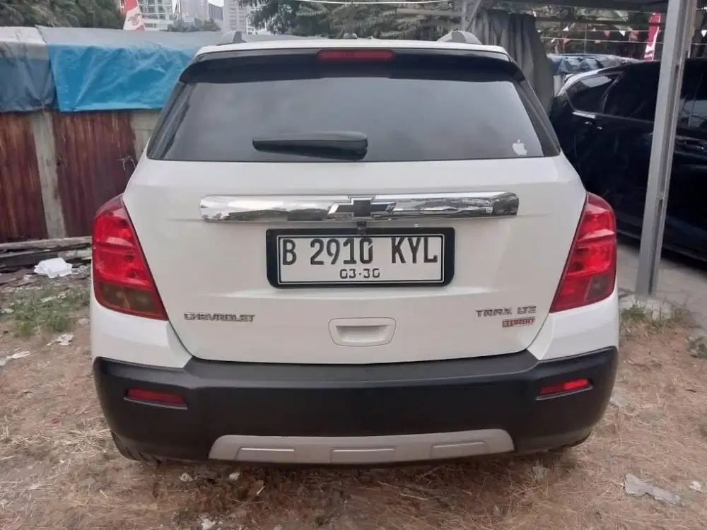CHEVROLET TRAX TURBO LTZ AT 2016 PjkPjng 3/27 kdisi BAGUS Jual CASH