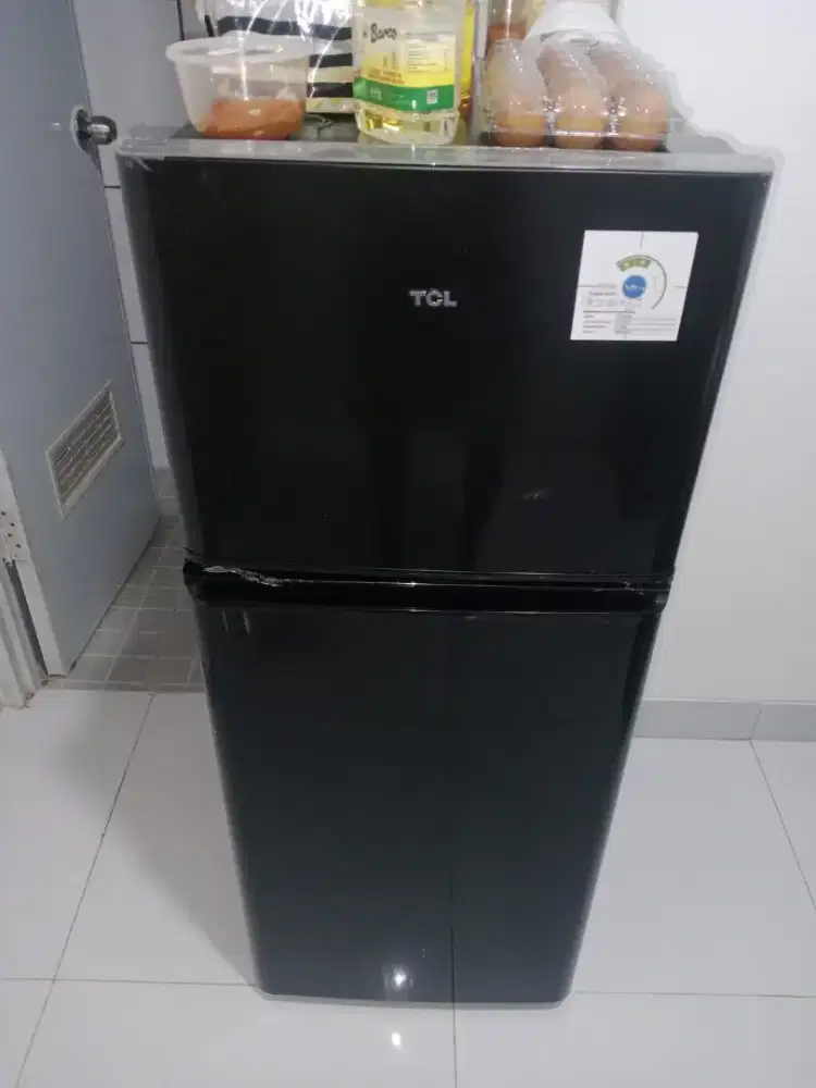 Kulkas TCL 110L Like New 99% Mulus