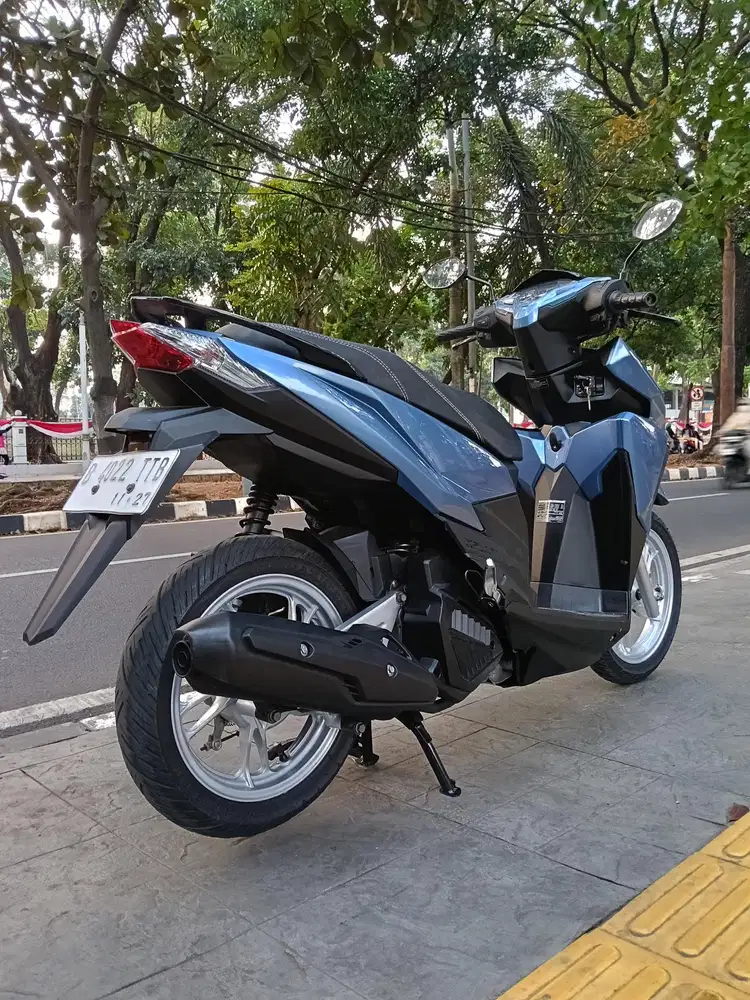 DIJUAL CASH HONDA VARIO 150 LED OLD THN 2017 PJK IDUP SIAP PAKAI