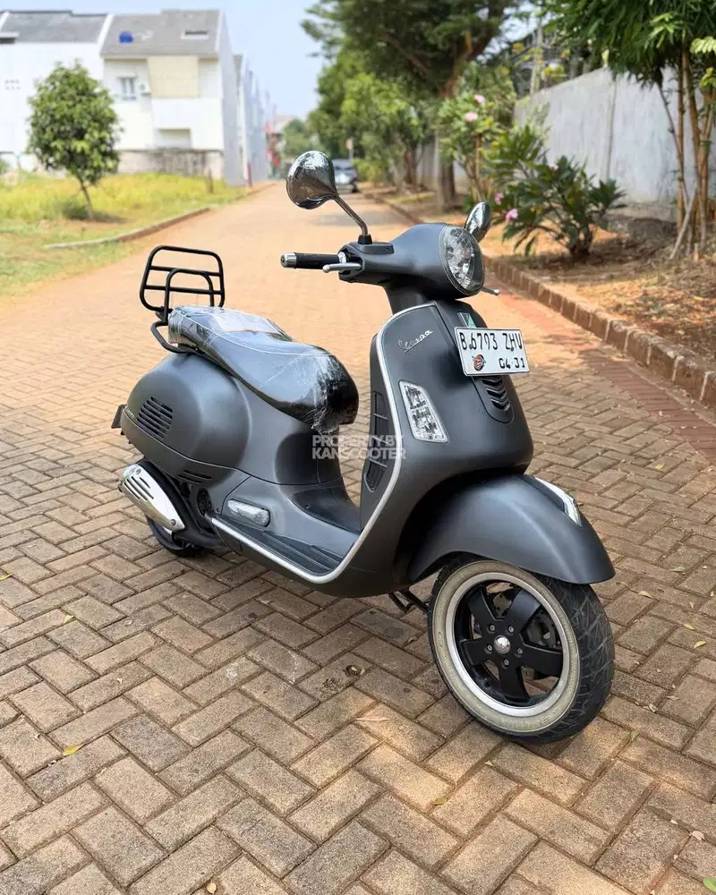 VESPA GTS 150 3V 2014 BERGARANSI