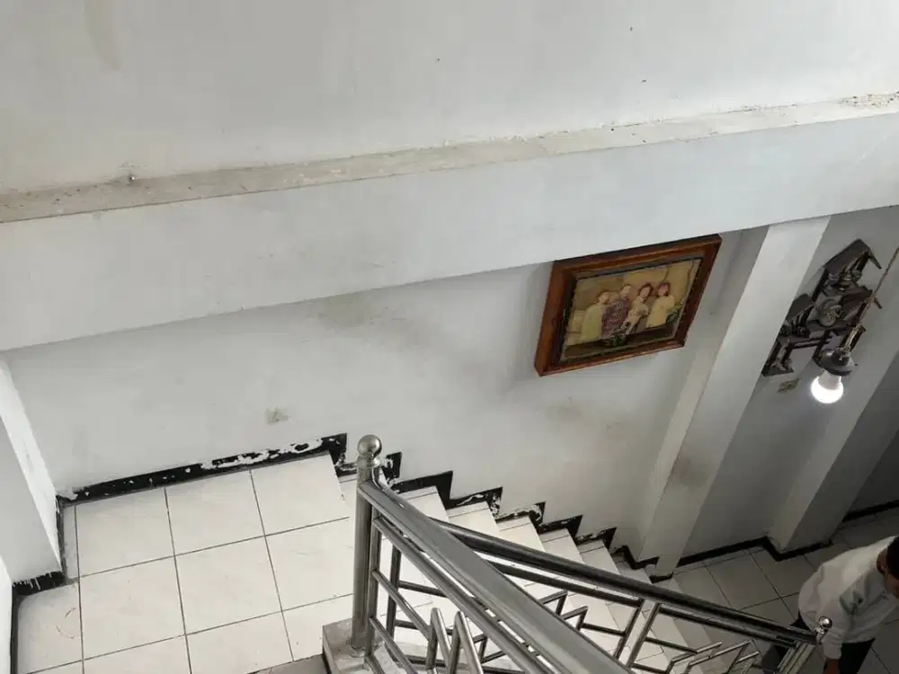 Rumah 6 Kamar Full Furnished – Hunian Nyaman untuk Keluarga