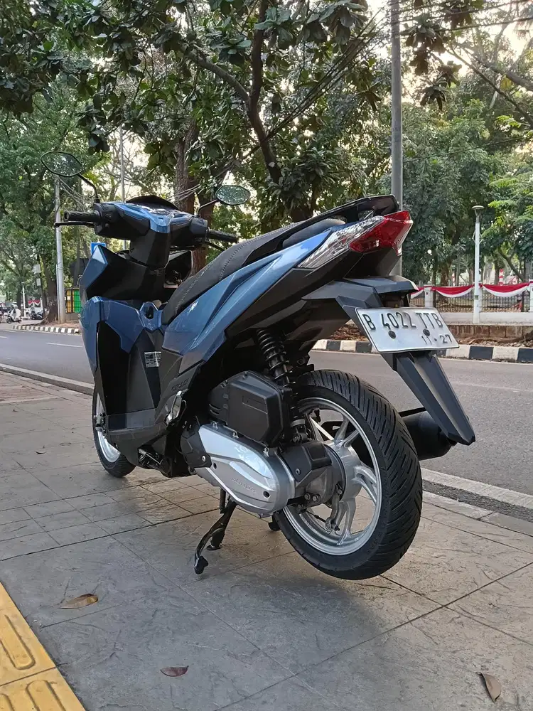DIJUAL CASH HONDA VARIO 150 LED OLD THN 2017 PJK IDUP SIAP PAKAI