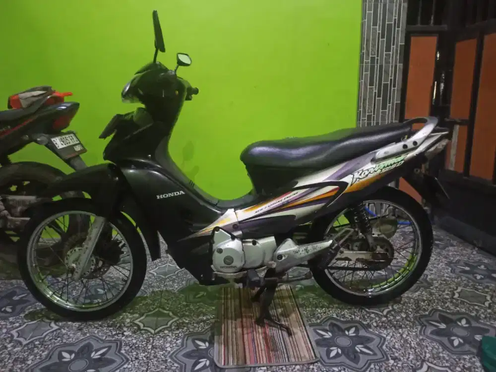 Di Jual Motor Honda Kharisma 125