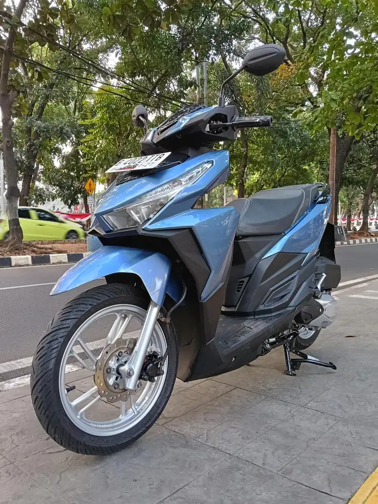 DIJUAL CASH HONDA VARIO 150 LED OLD THN 2017 PJK IDUP SIAP PAKAI