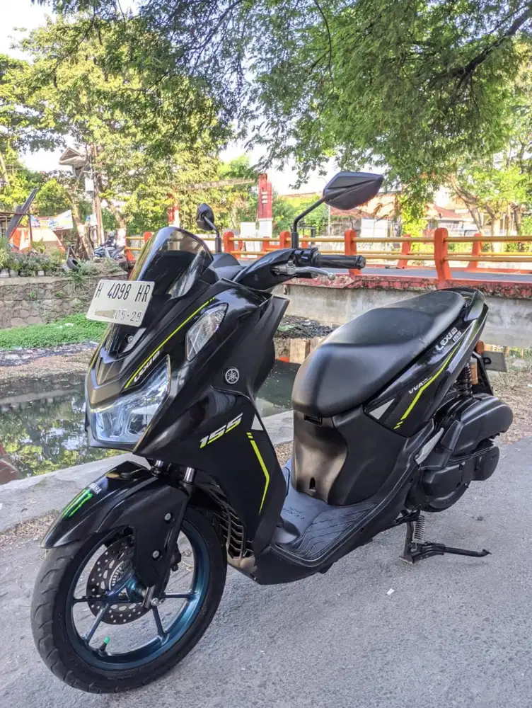 Lexy LX 155cc 2024 Hitam Metalik Dijamin Nyuss