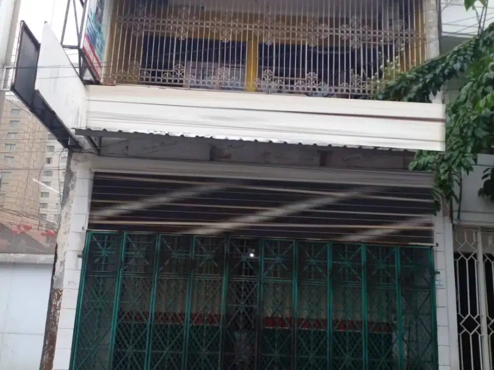 Dijual Ruko Lokasi Pertokoan Jl. Wahid Hasyim Semarang