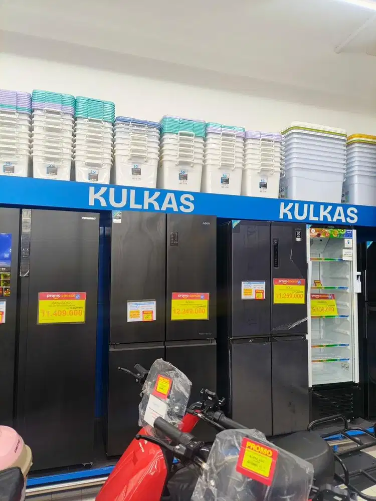 KREDIT KULKAS 4 PINTU BISA , SYARAT HANYA KTP